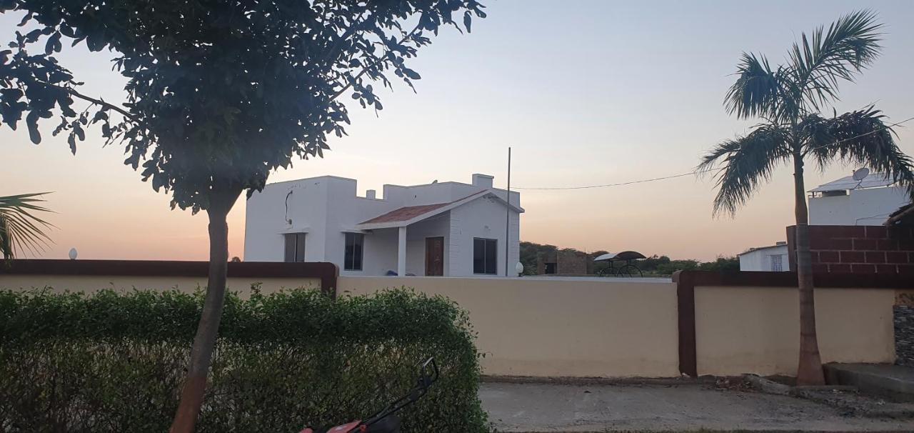 Villa Krishna Farm & Forest Bhuj Exterior foto